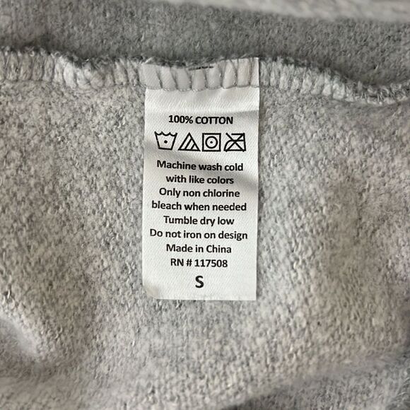 NWT Reef Logo Sweatshirt Size S (junior) - Picture 5 of 6